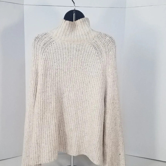 BP women's sweater - Picture 3 of 3